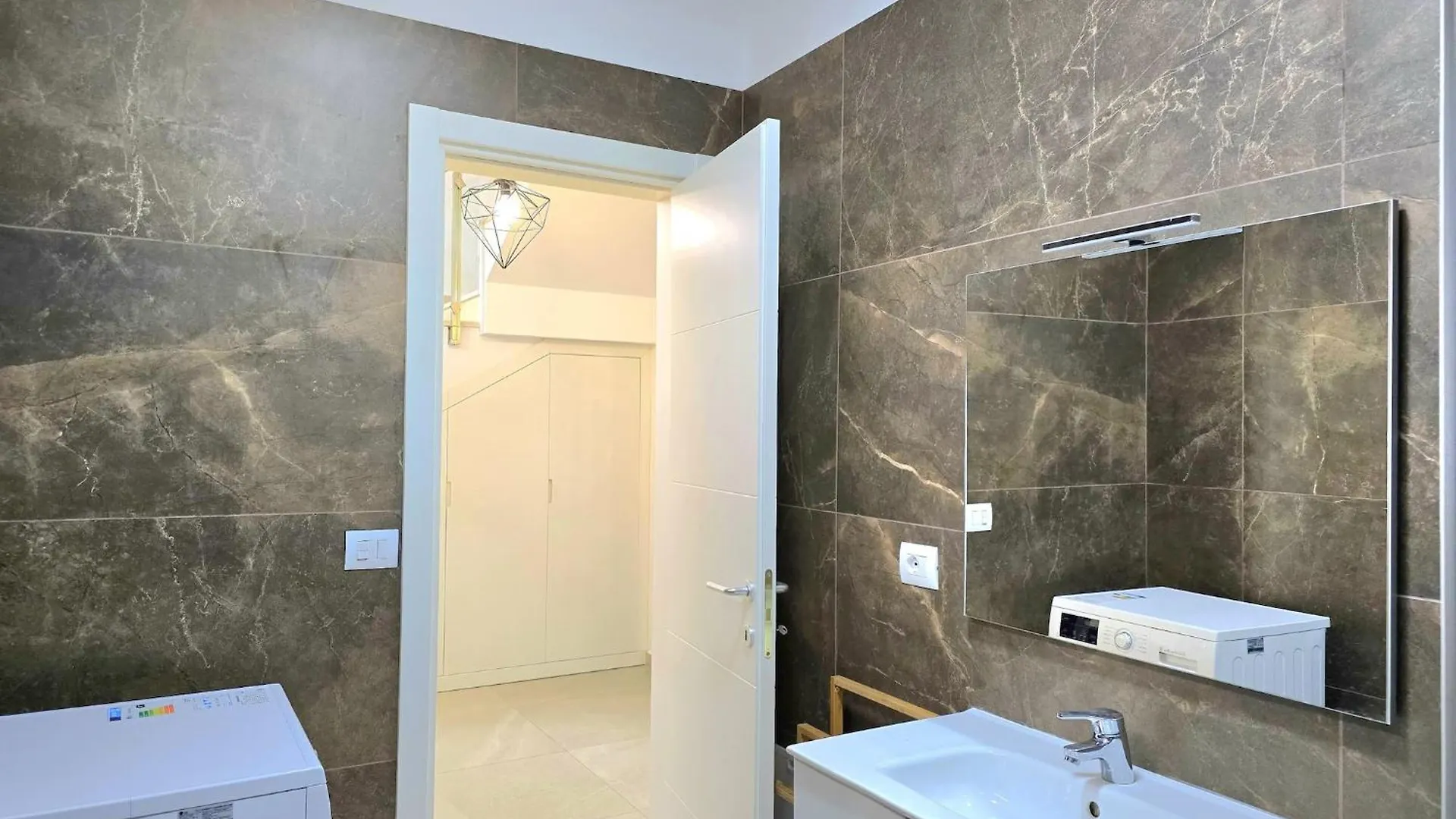 Holiday Villa For Seven Guests Plazhi San Pietro Albania
