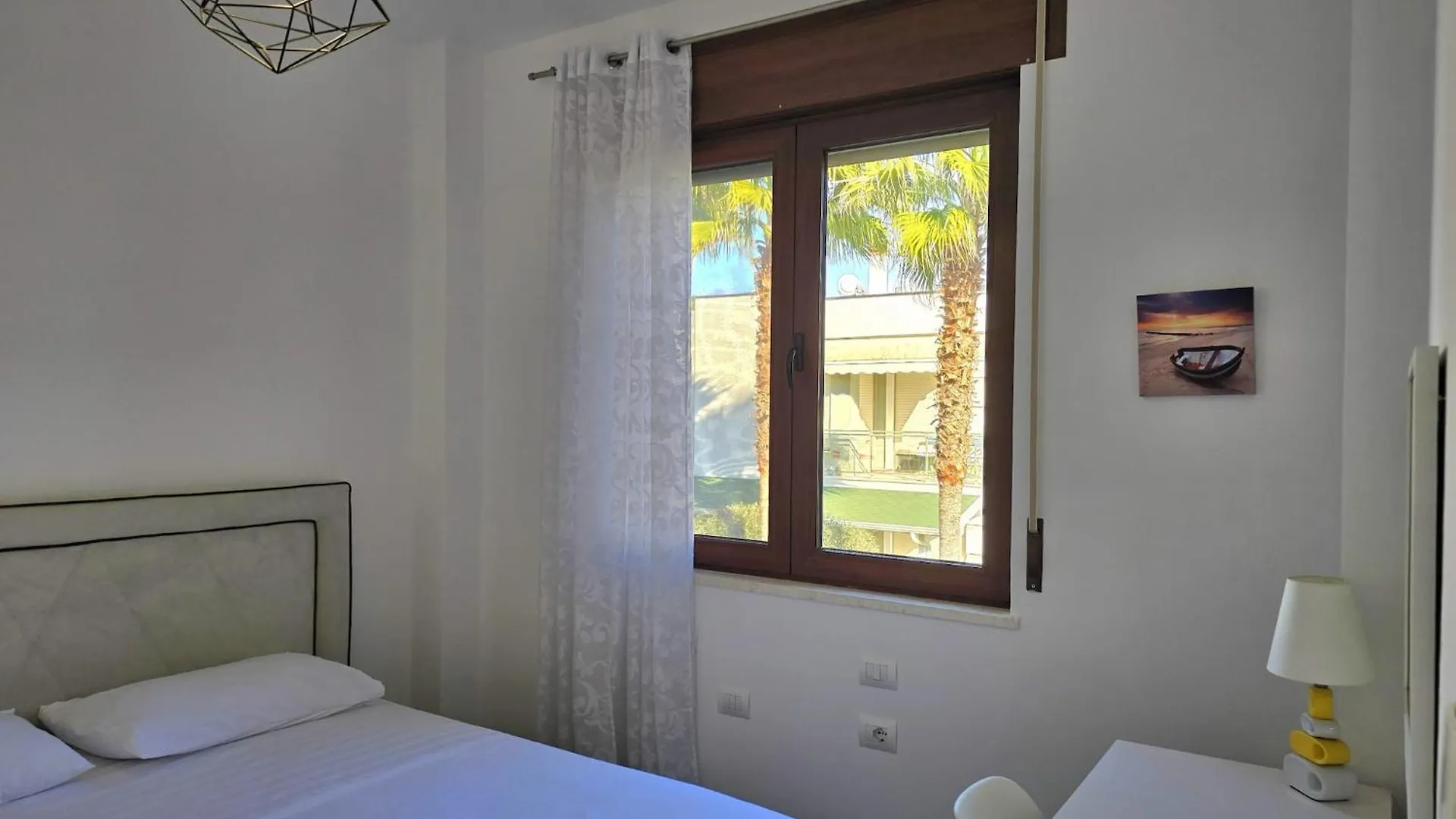 Holiday Villa For Seven Guests Plazhi San Pietro Albania
